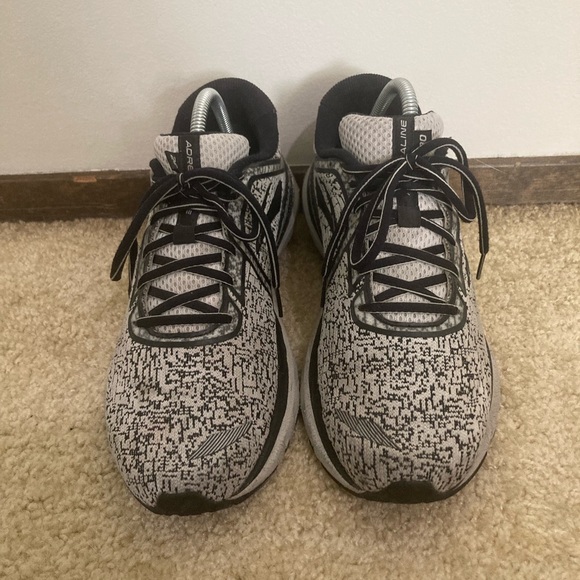 Brooks Adrenaline 20. Men’s size 9, Women’s 10.5 - Picture 2 of 8